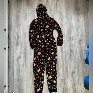 Forever 21 Kids Gingerbread Men Patterned Onsie Pajama Sz 13/14